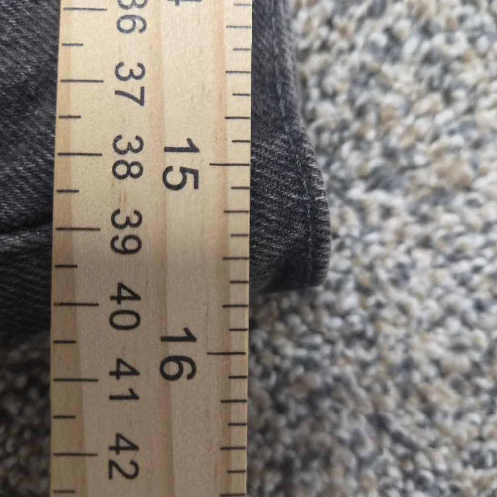 Vintage Levis 550 Mens 33x34 Black Relaxed Fit Tapered Leg Jeans Made in USA 90s